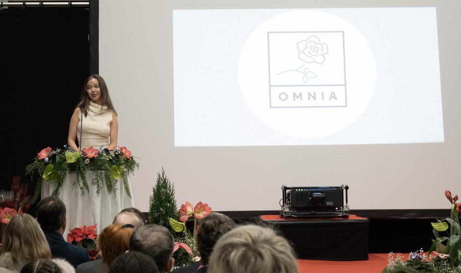 Valmistuvan opiskelijan puheen piti Olga Zakharina.